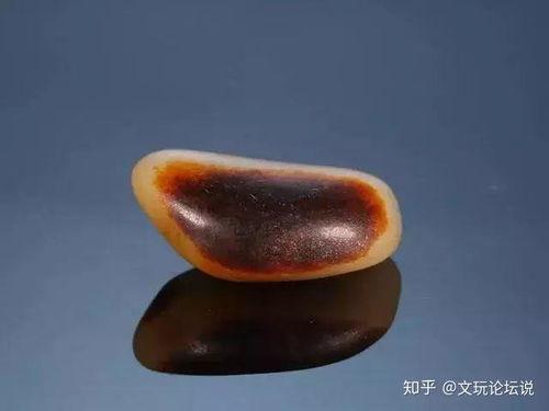 俄籽料黑皮怎么看,探寻其独特生成之谜